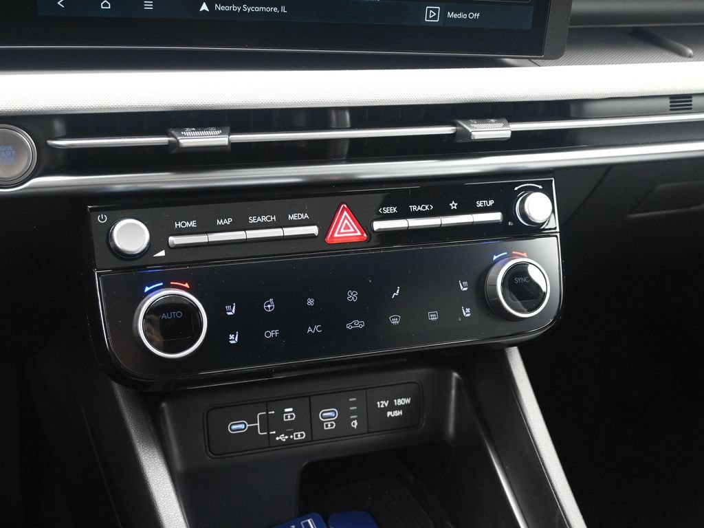 New 2026 Hyundai Santa Cruz Limited AWD/4WD image 18