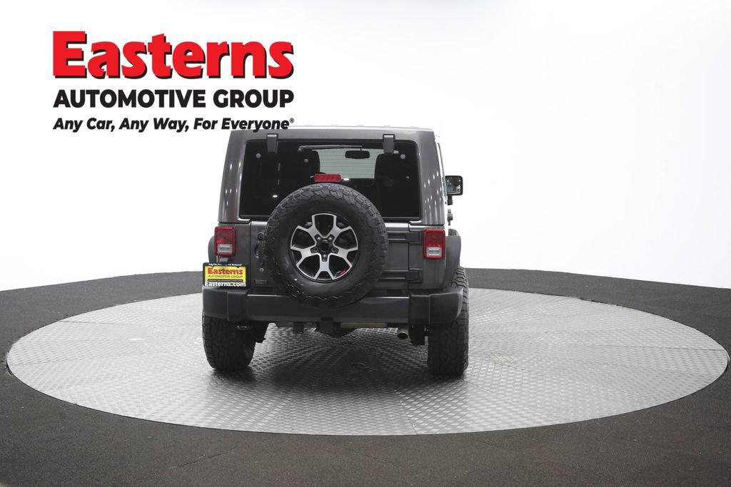 Used 2017 Jeep Wrangler Unlimited Sahara w/ Dual Top Group AWD/4WD image 38