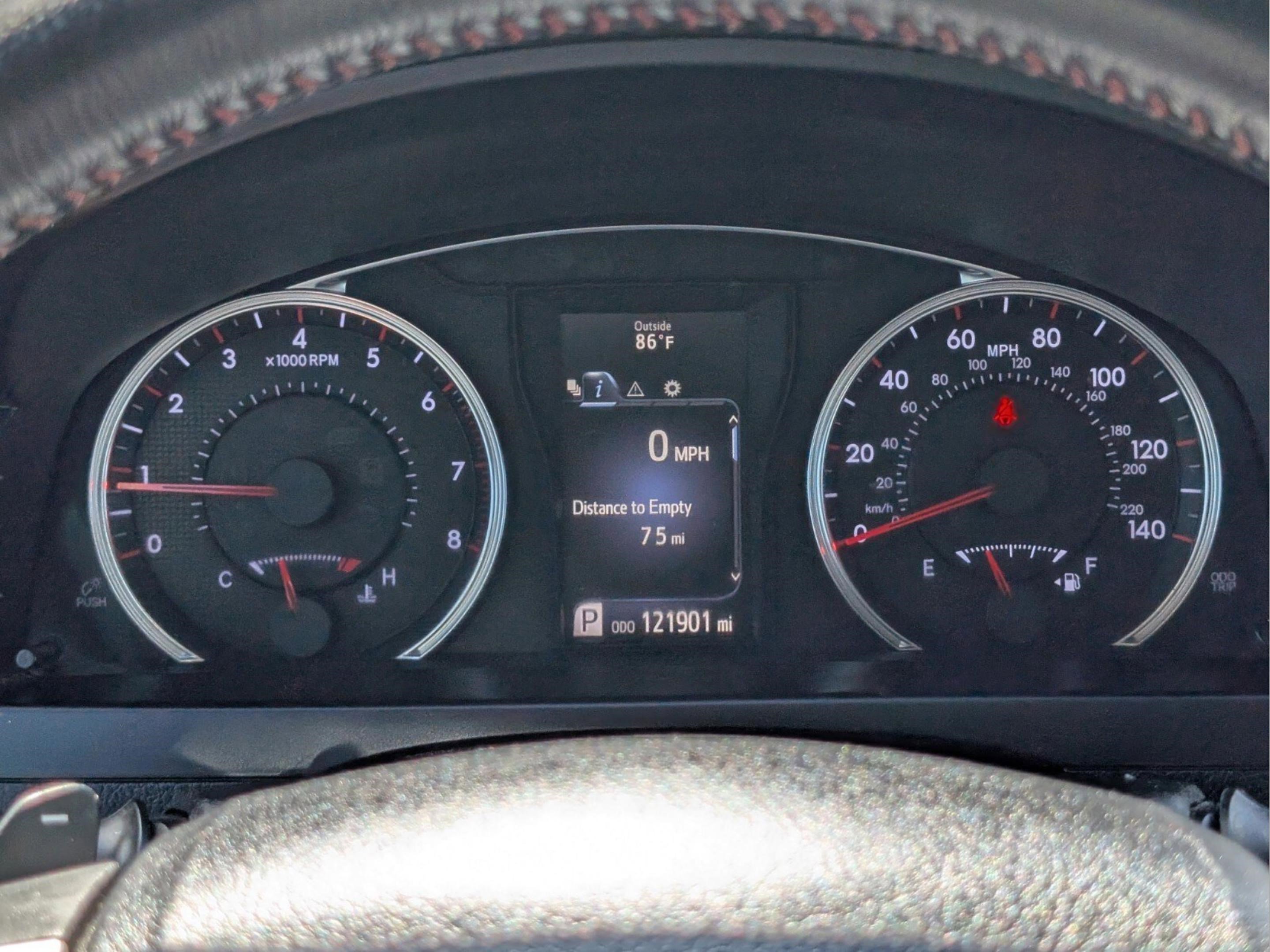 Used 2015 Toyota Camry SE image 33