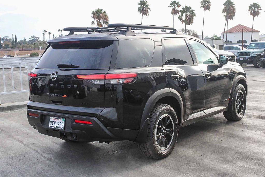 Used 2025 Nissan Pathfinder Rock Creek AWD/4WD image 9