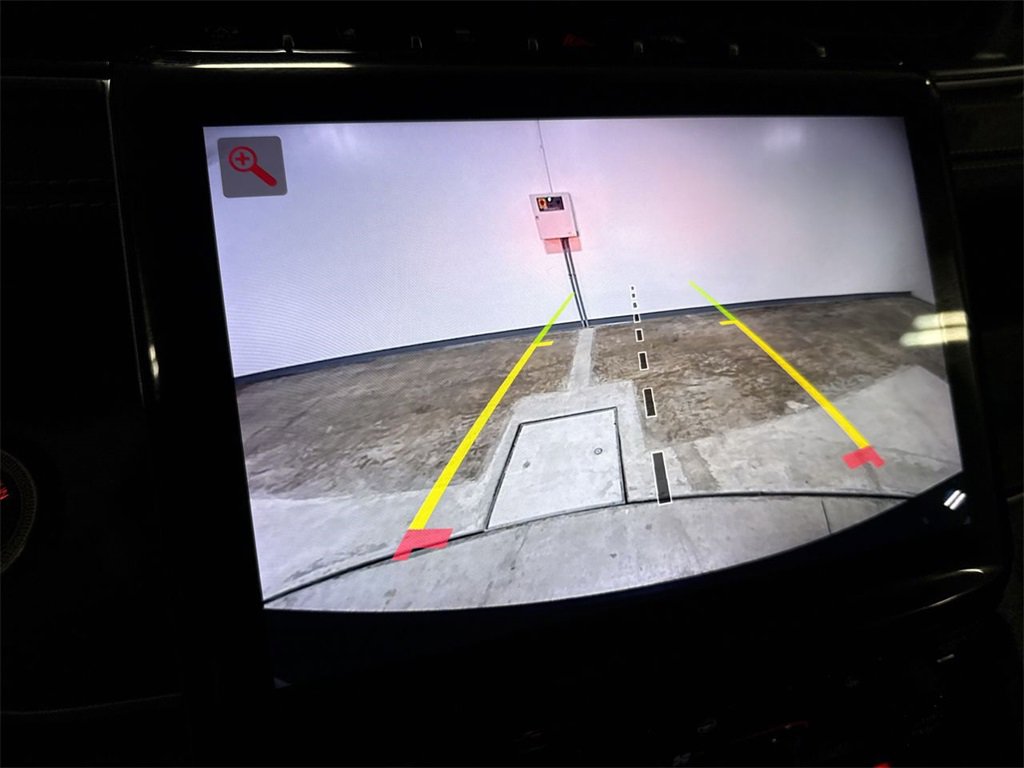 Used 2022 Jeep Grand Cherokee Limited image 15