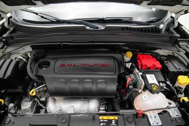 Used 2021 Jeep Renegade Latitude image 10