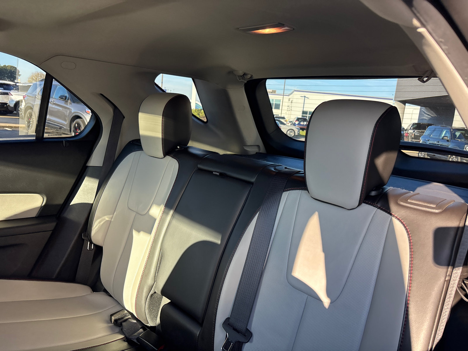 Used 2015 Chevrolet Equinox LTZ AWD/4WD image 24