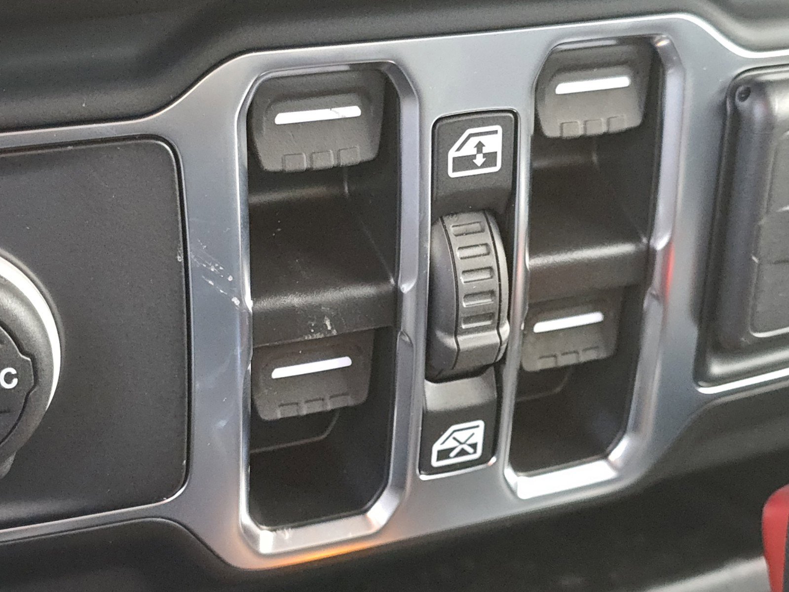 New 2025 Jeep Wrangler Sport S image 24