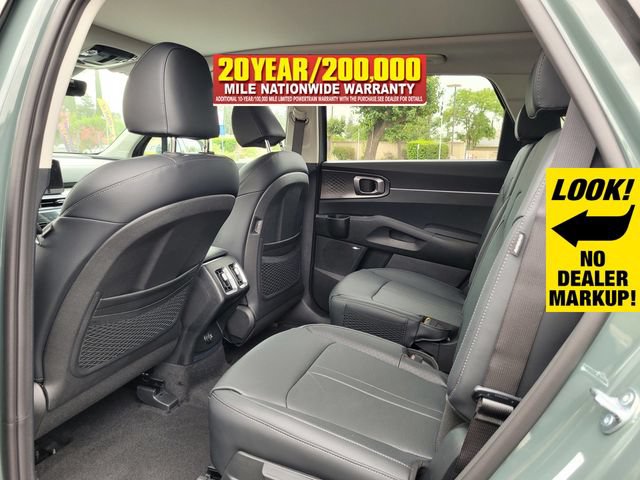 New 2026 Kia Sorento EX w/ EX Premium Package FWD image 6