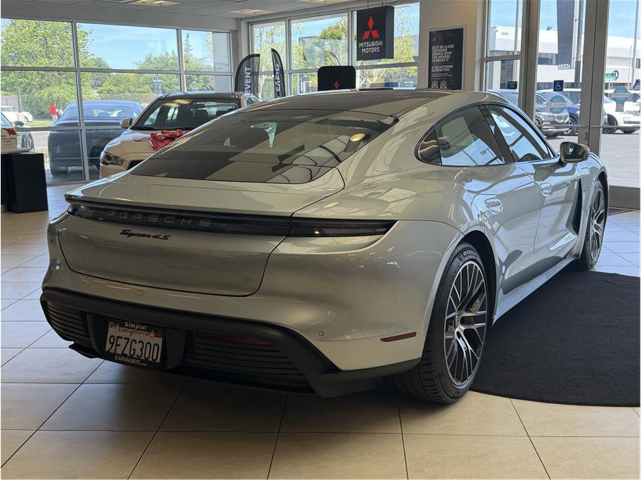 Used 2023 Porsche Taycan 4S w/ Premium Package AWD/4WD image 5
