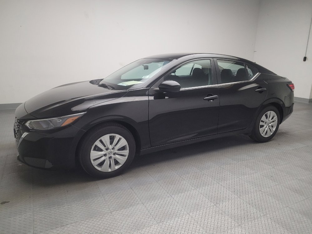 Used 2024 Nissan Sentra S image 2