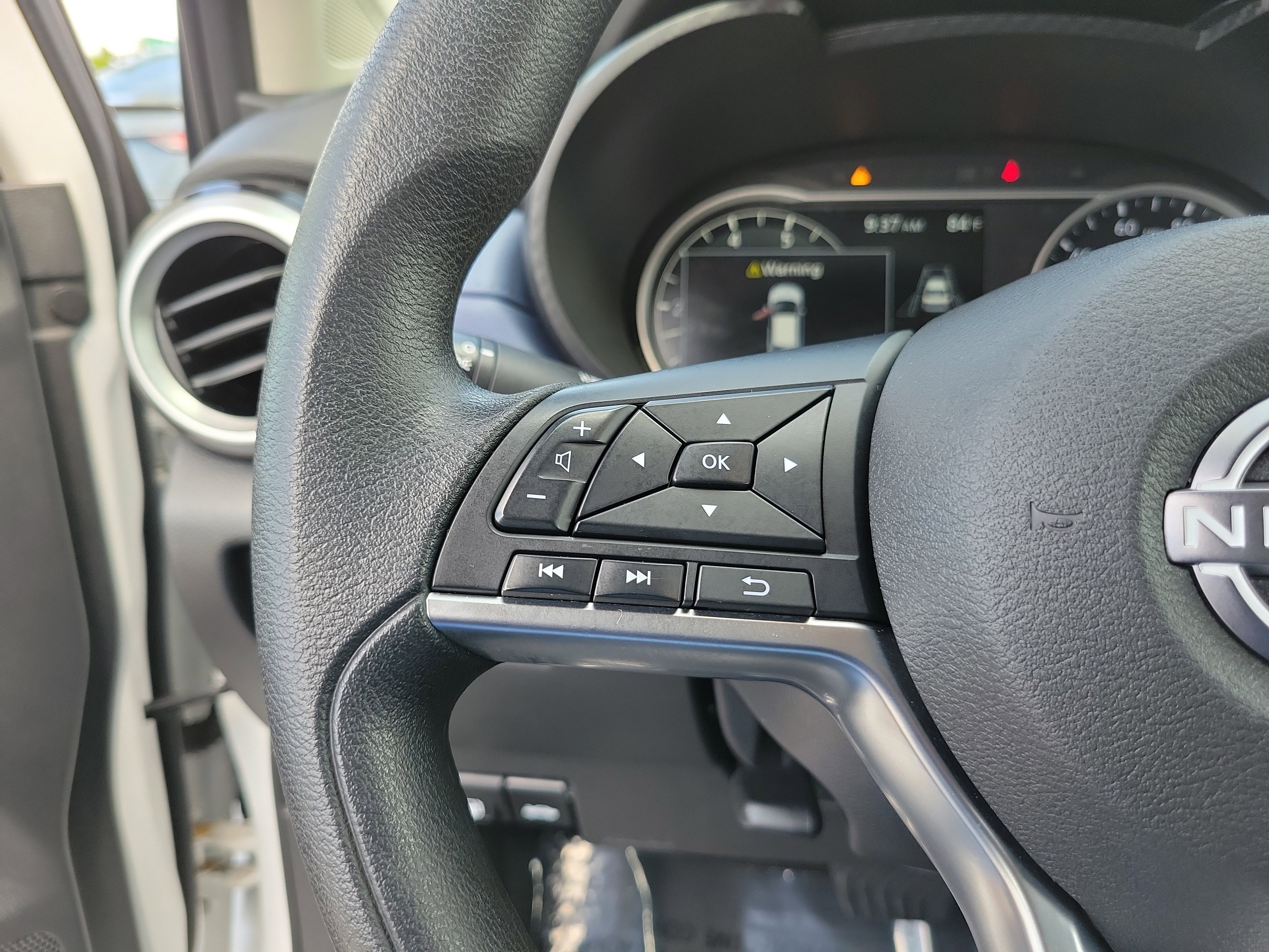 Used 2024 Nissan Versa SV w/ Trunk Package FWD image 22