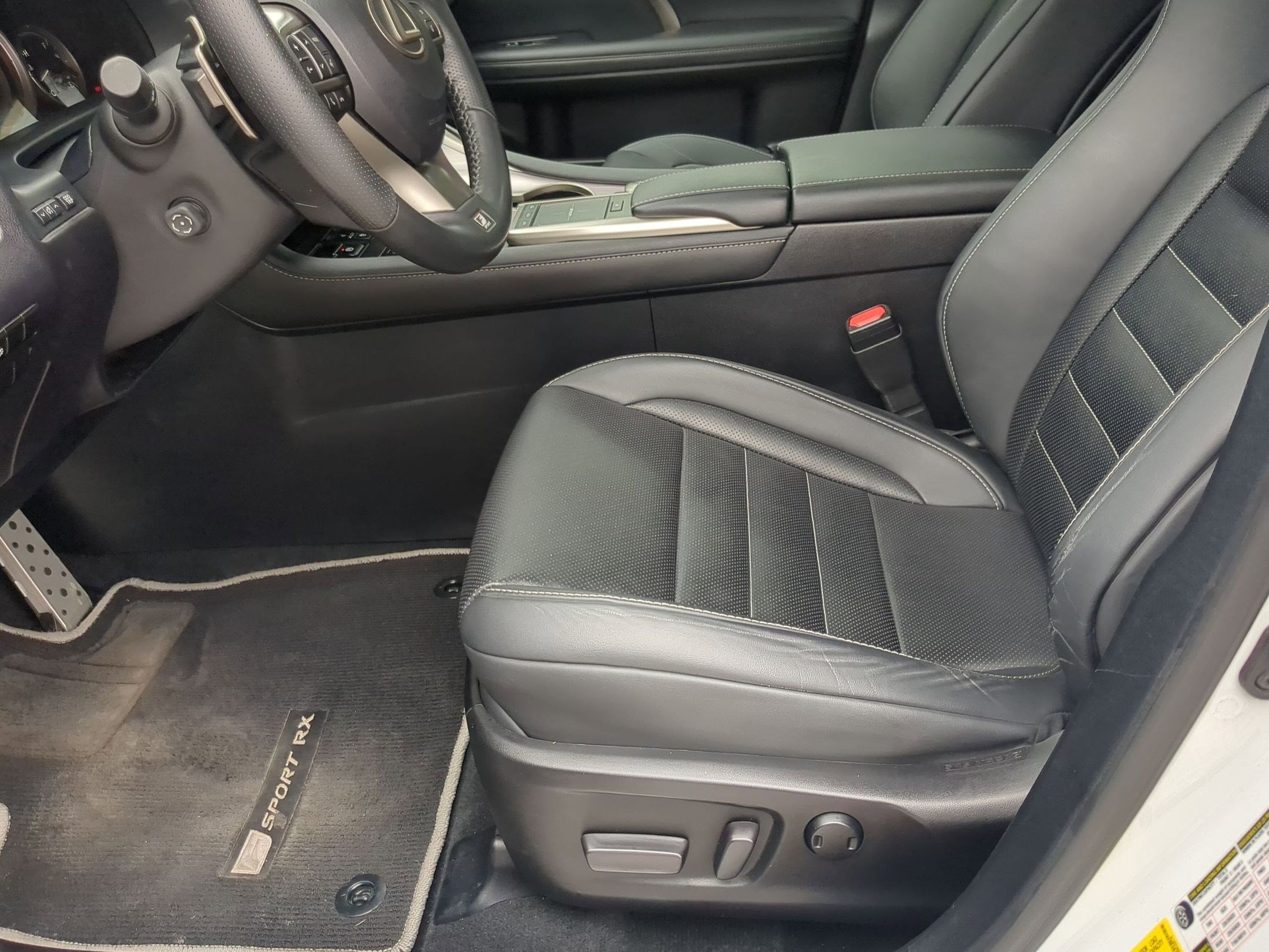 Used 2022 Lexus RX 350 F Sport w/ Accessory Package AWD/4WD image 10