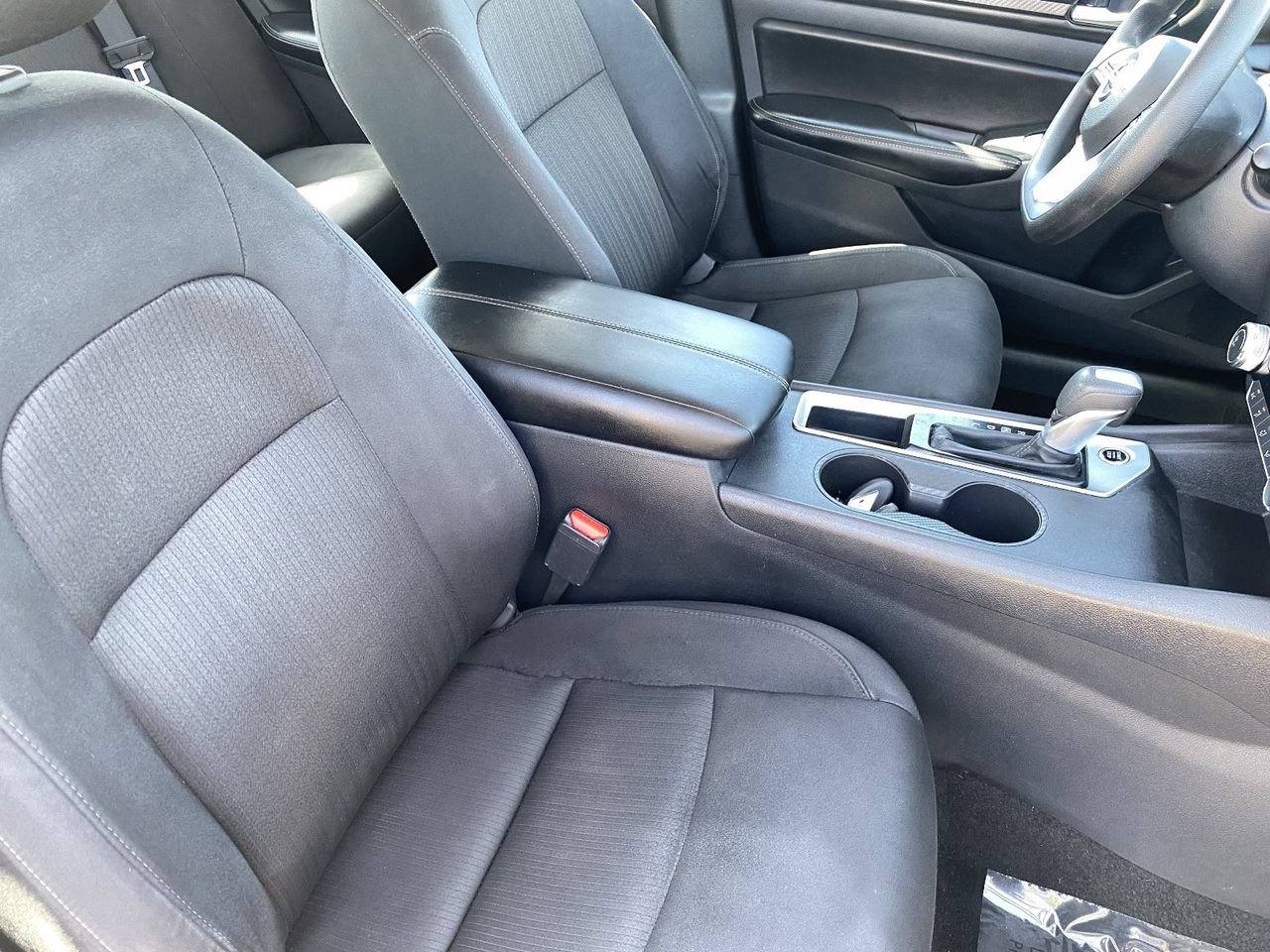 Certified 2025 Nissan Altima 2.5 SV FWD image 11