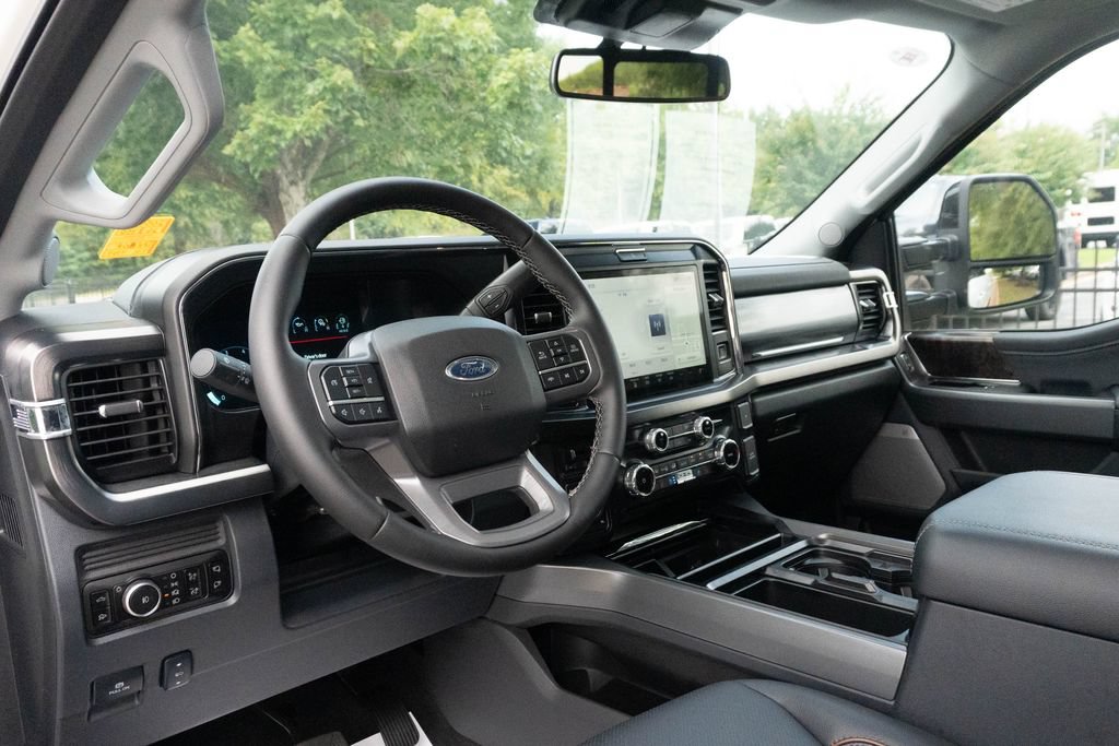 Used 2026 Ford F350 Lariat w/ Tremor Off-Road Package AWD/4WD image 21