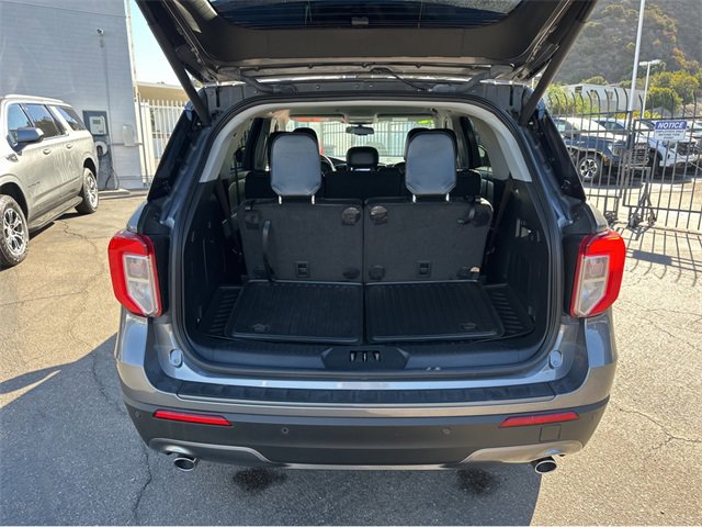 Used 2022 Ford Explorer XLT w/ Equipment Group 202A image 31