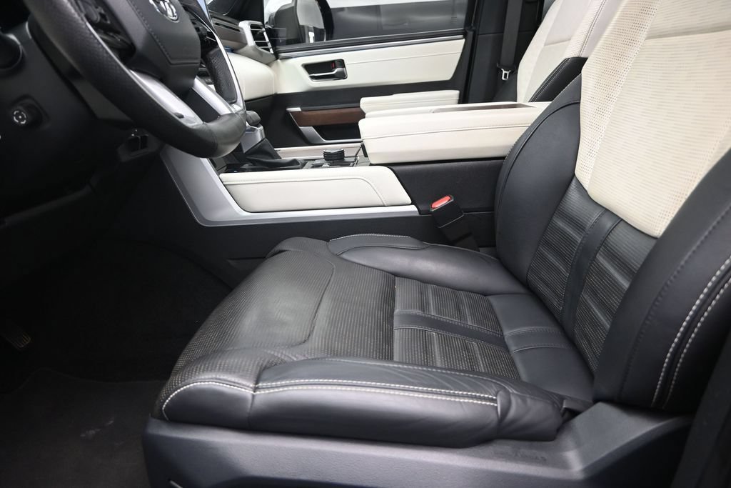 Used 2022 Toyota Tundra Capstone AWD/4WD image 13