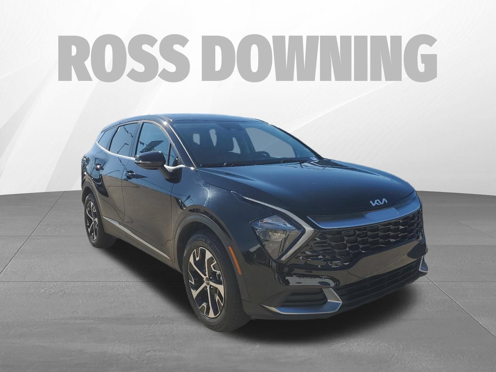 Used 2023 Kia Sportage EX FWD image 3