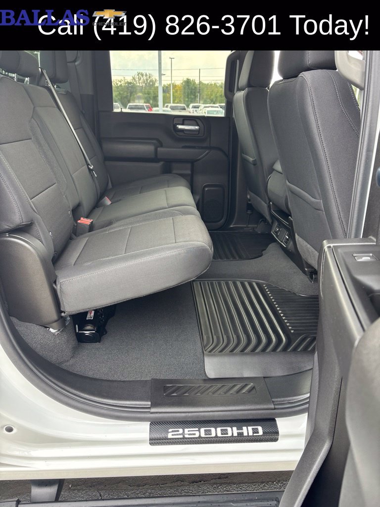 Used 2025 Chevrolet Silverado 2500 Custom w/ Custom Value Package AWD/4WD image 12