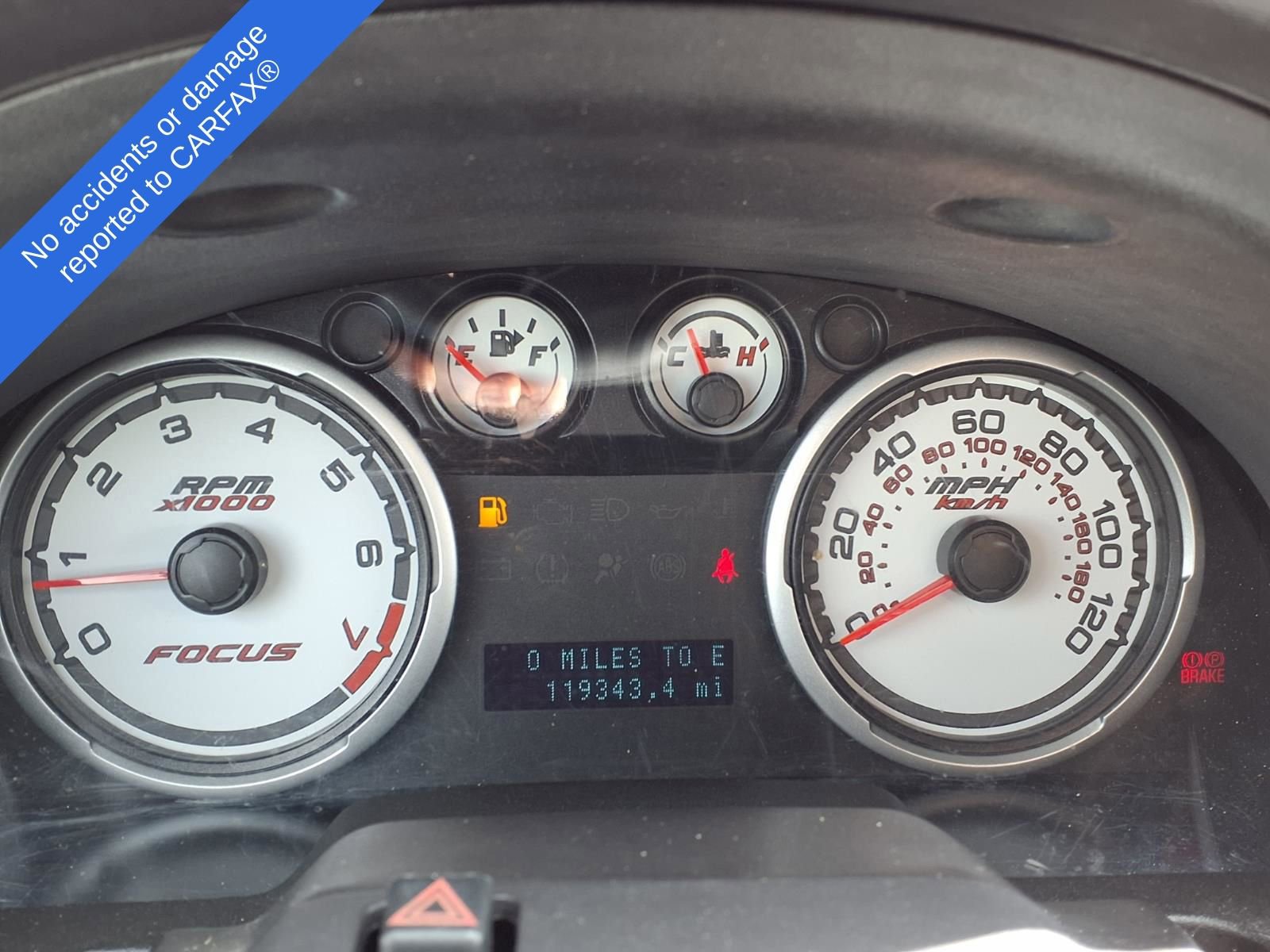 Used 2010 Ford Focus SES FWD image 18