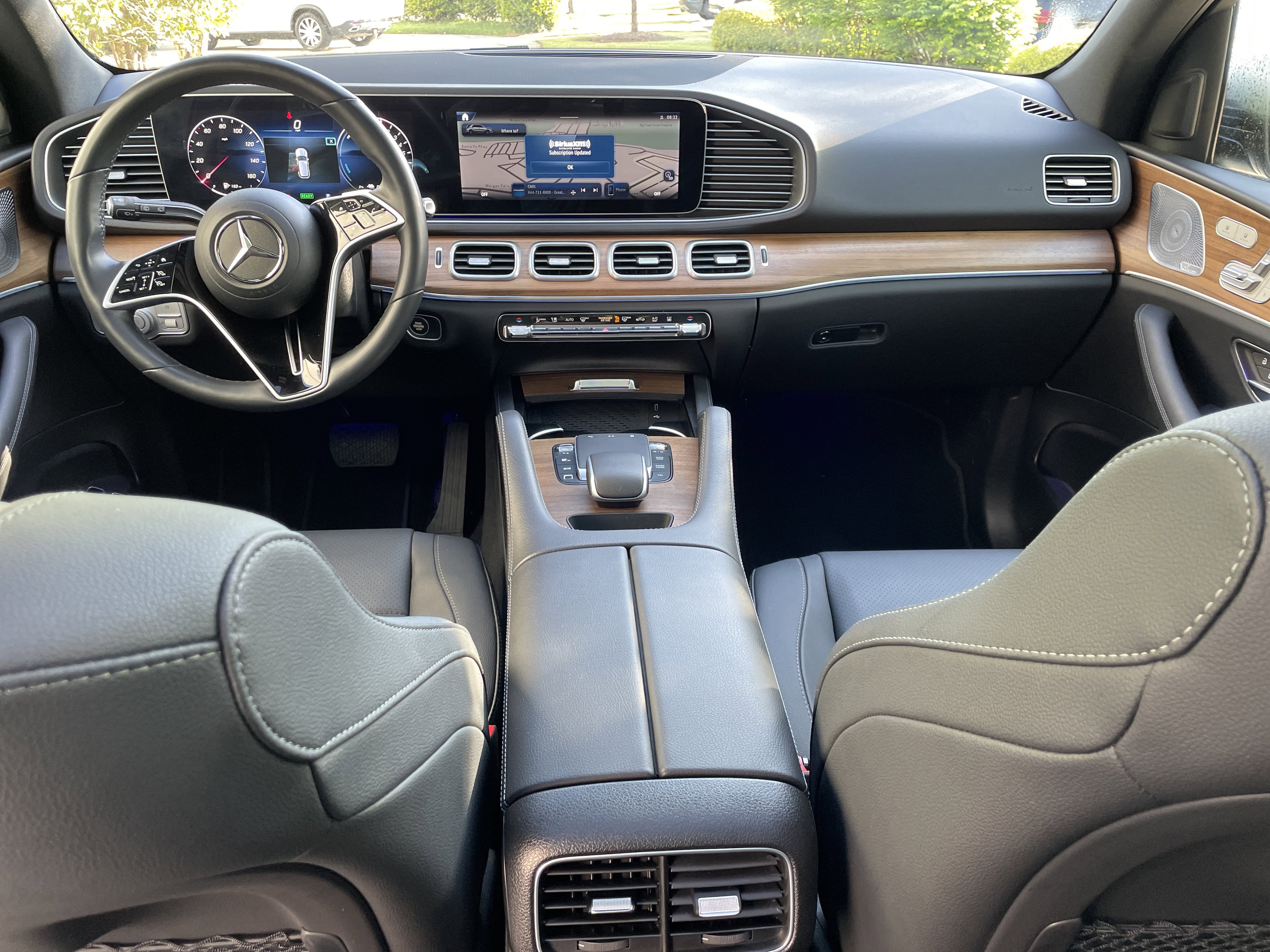 Certified 2025 Mercedes-Benz GLE 450e 4MATIC image 25