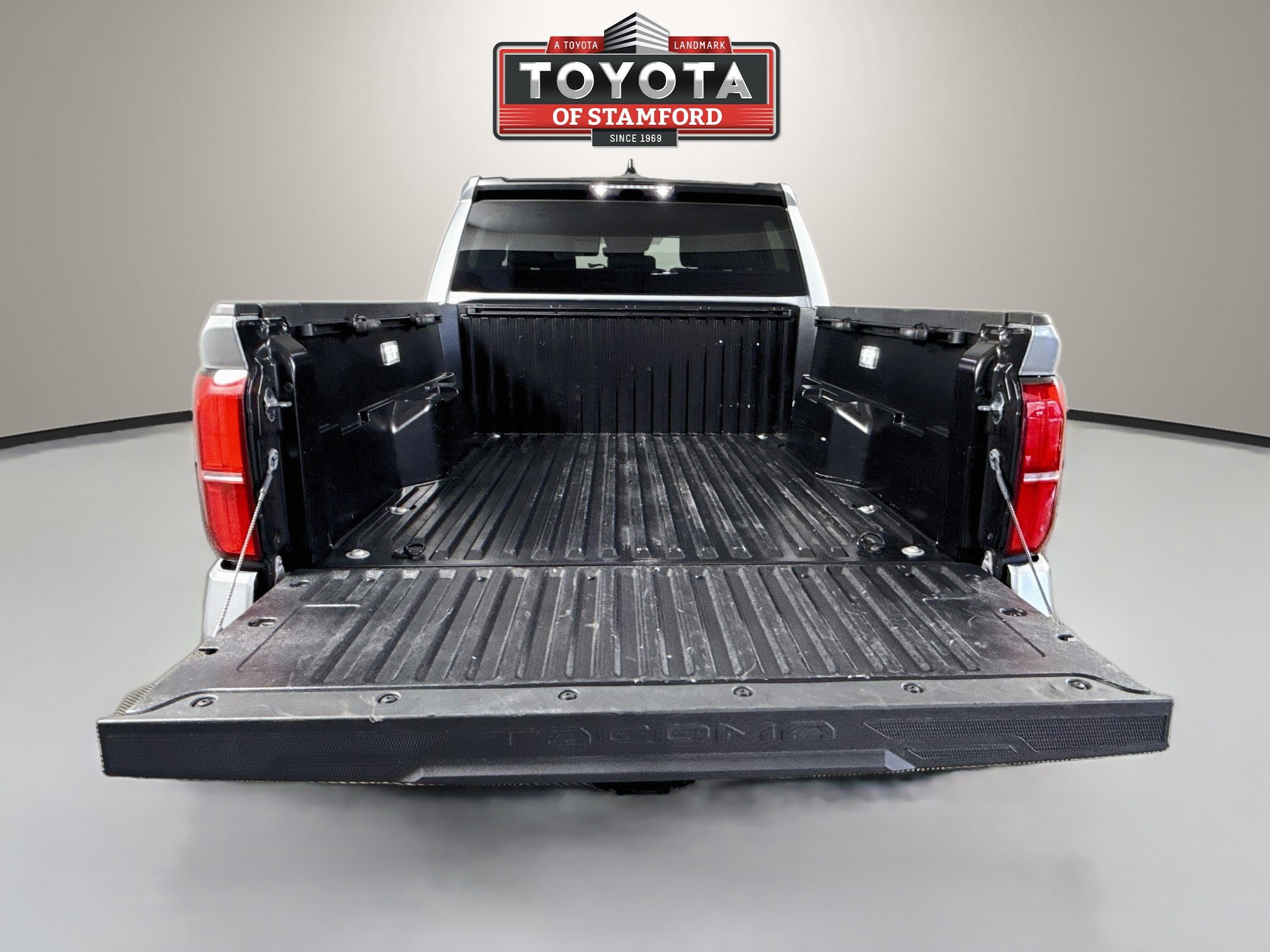 Certified 2026 Toyota Tacoma SR5 AWD/4WD image 24
