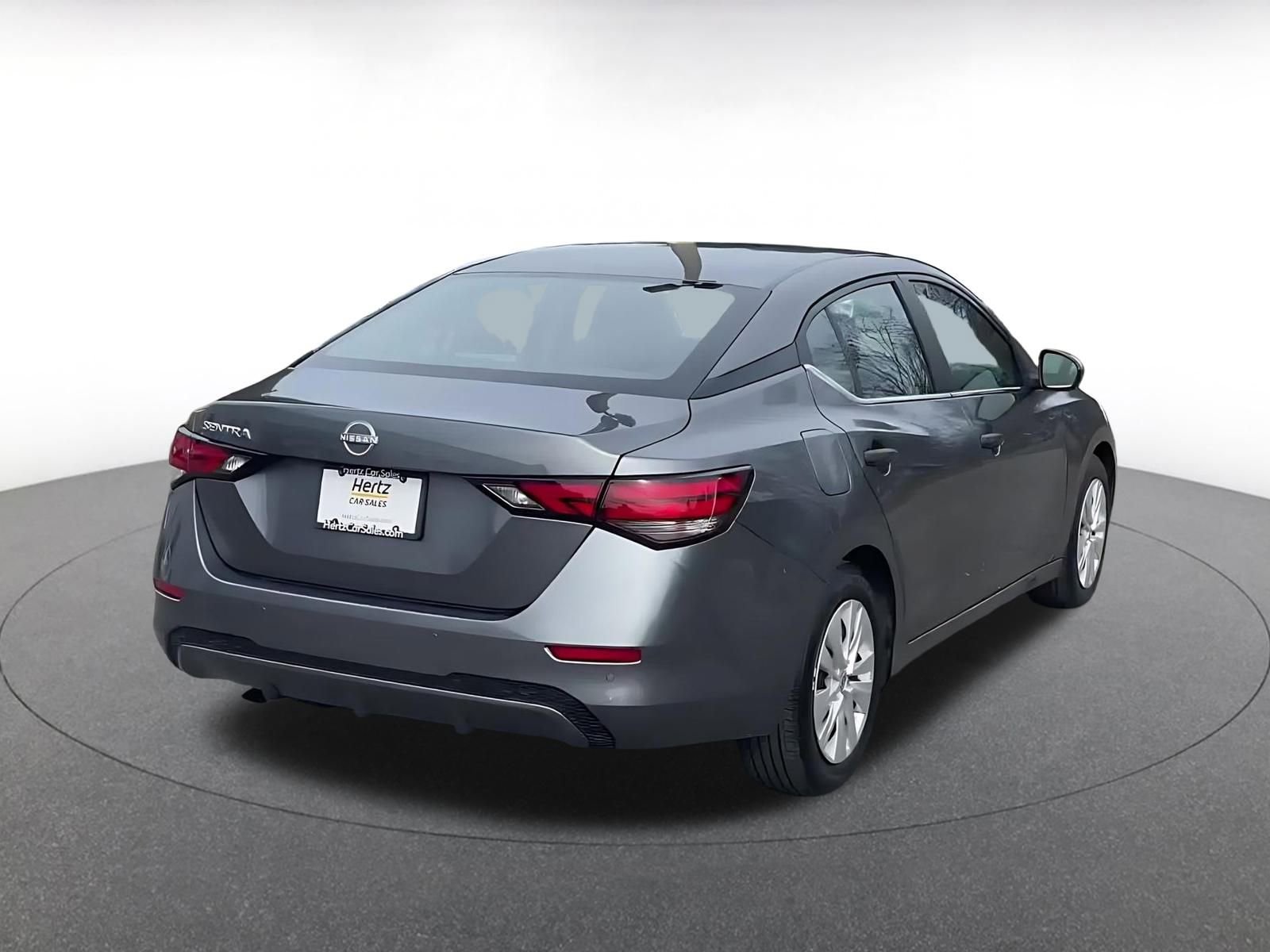 Used 2025 Nissan Sentra S image 12