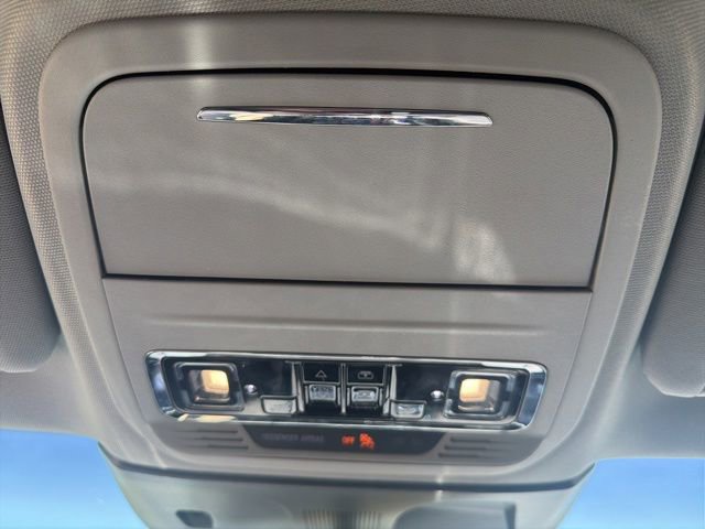 Used 2022 Lincoln Corsair AWD w/ Premium Package image 36