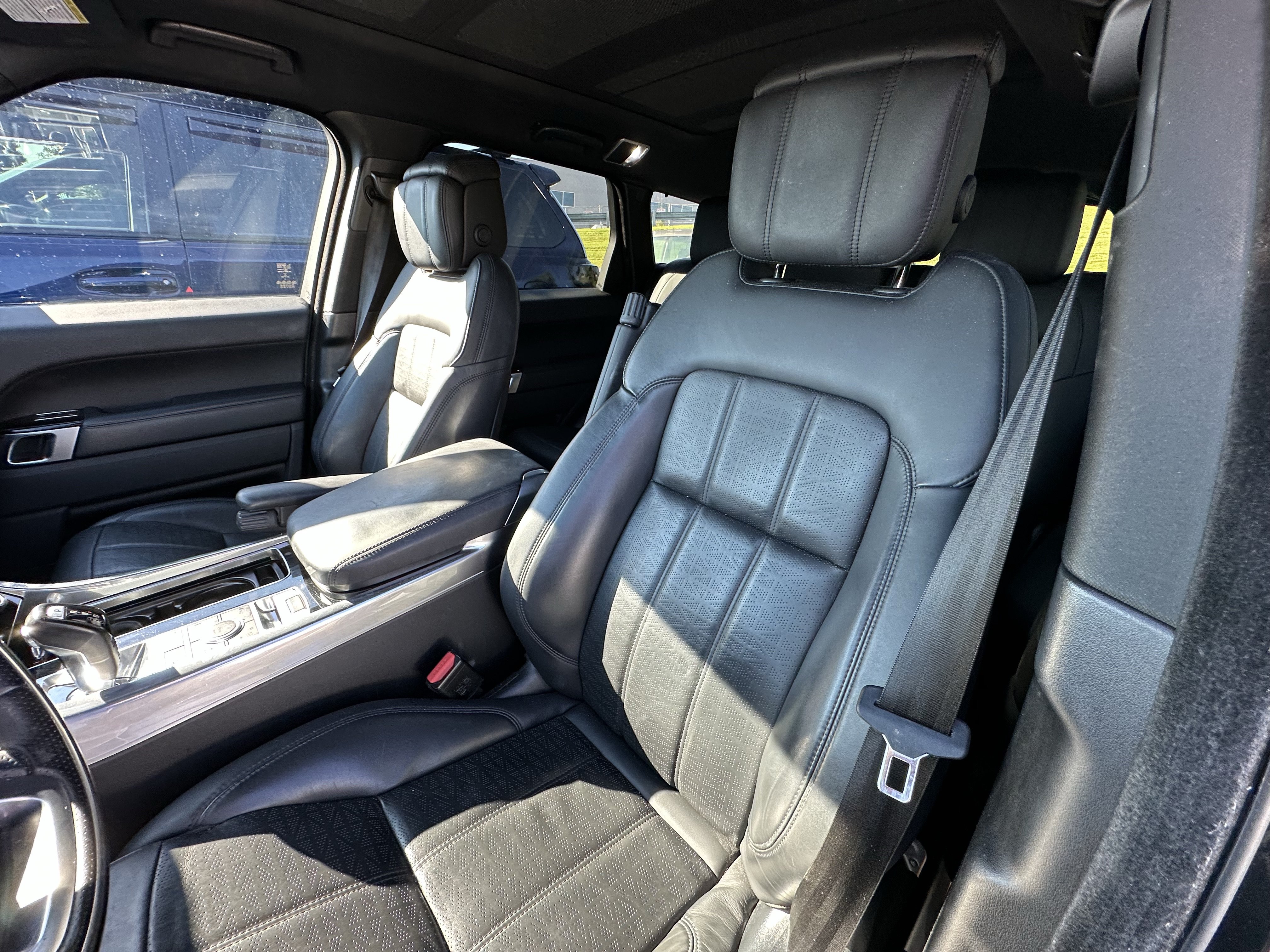 Used 2020 Land Rover Range Rover Sport Autobiography AWD/4WD image 16