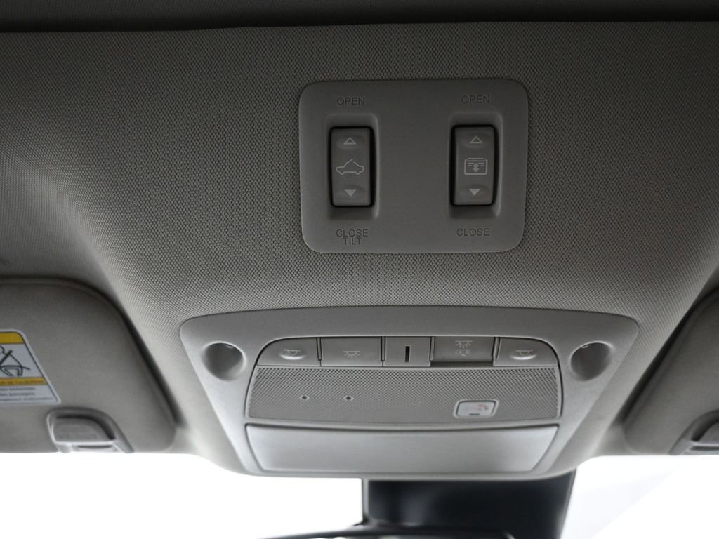 Used 2019 Nissan Murano Platinum w/ Cargo Package AWD/4WD image 17