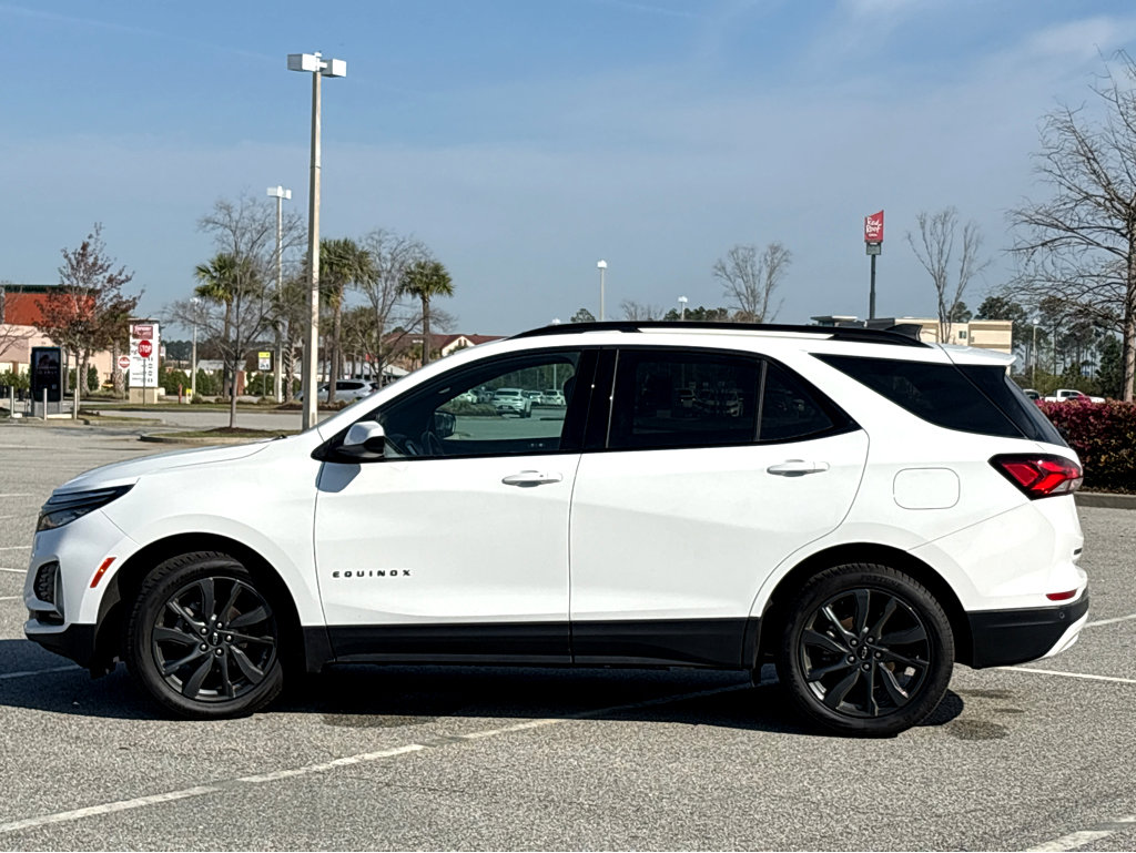Used 2023 Chevrolet Equinox RS w/ LPO, Floor Liner Package image 27