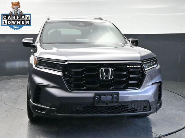 Certified 2025 Honda Pilot Black Edition image 2