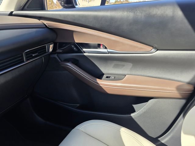 Certified 2025 MAZDA CX-30 2.5 Turbo w/ Premium Plus Pkg image 27