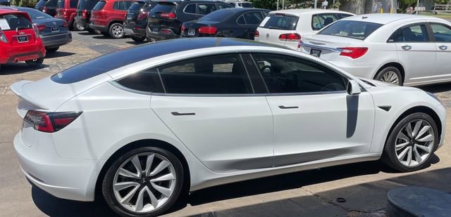 Used 2018 Tesla Model 3 Long Range RWD image 6