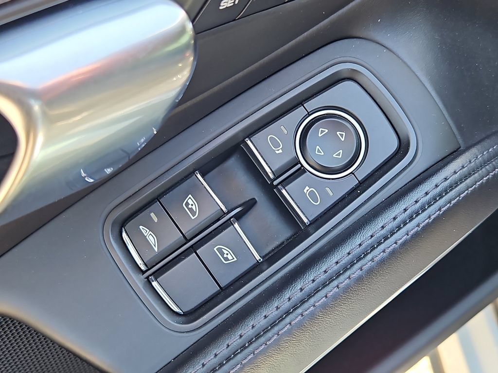 Used 2019 Porsche 911 Turbo S AWD/4WD image 30