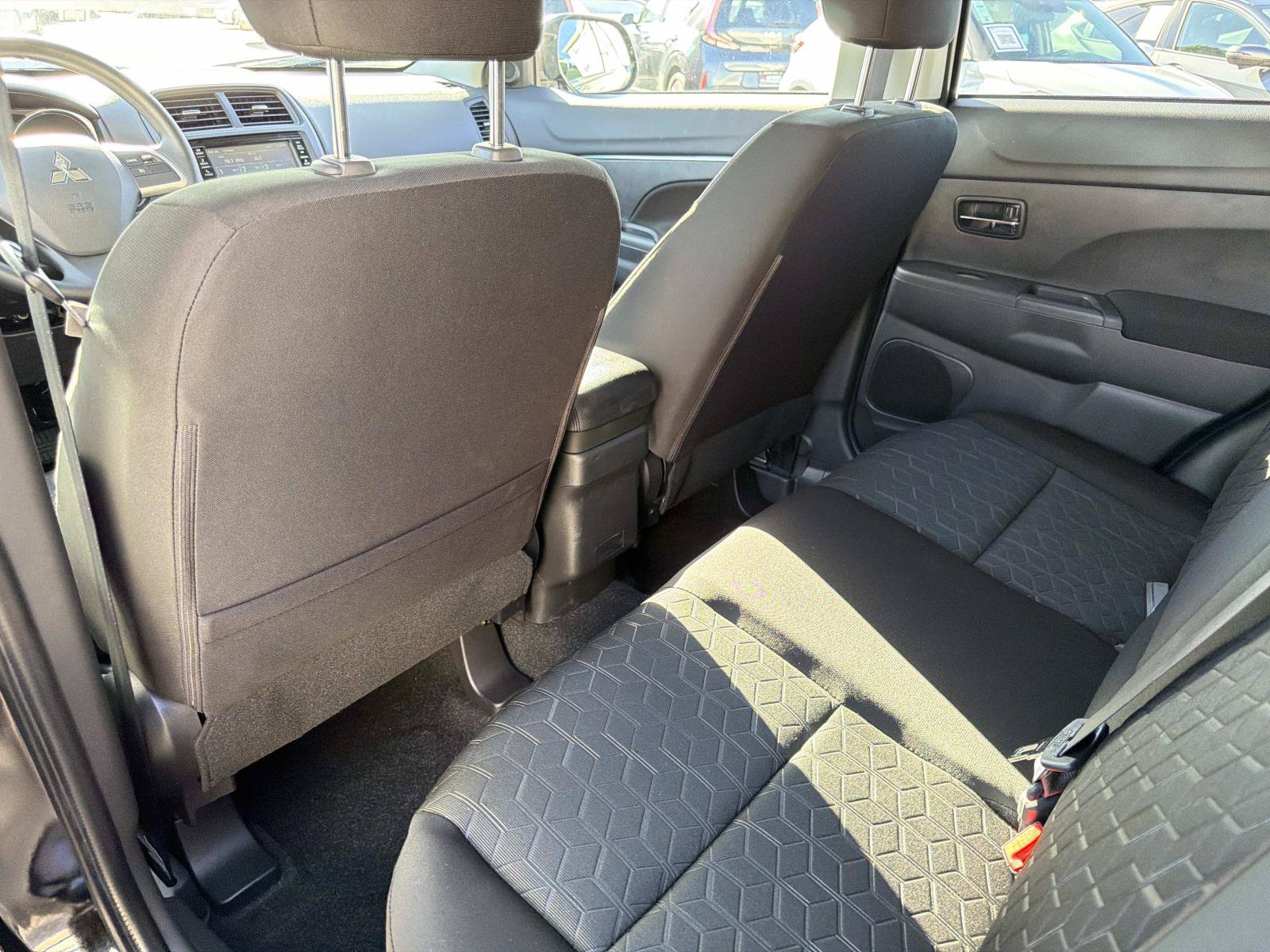 Used 2025 Mitsubishi Outlander Sport ES AWD/4WD image 9