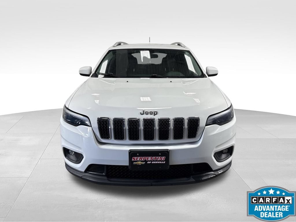 Used 2019 Jeep Cherokee Latitude w/ Cold Weather Group AWD/4WD image 2