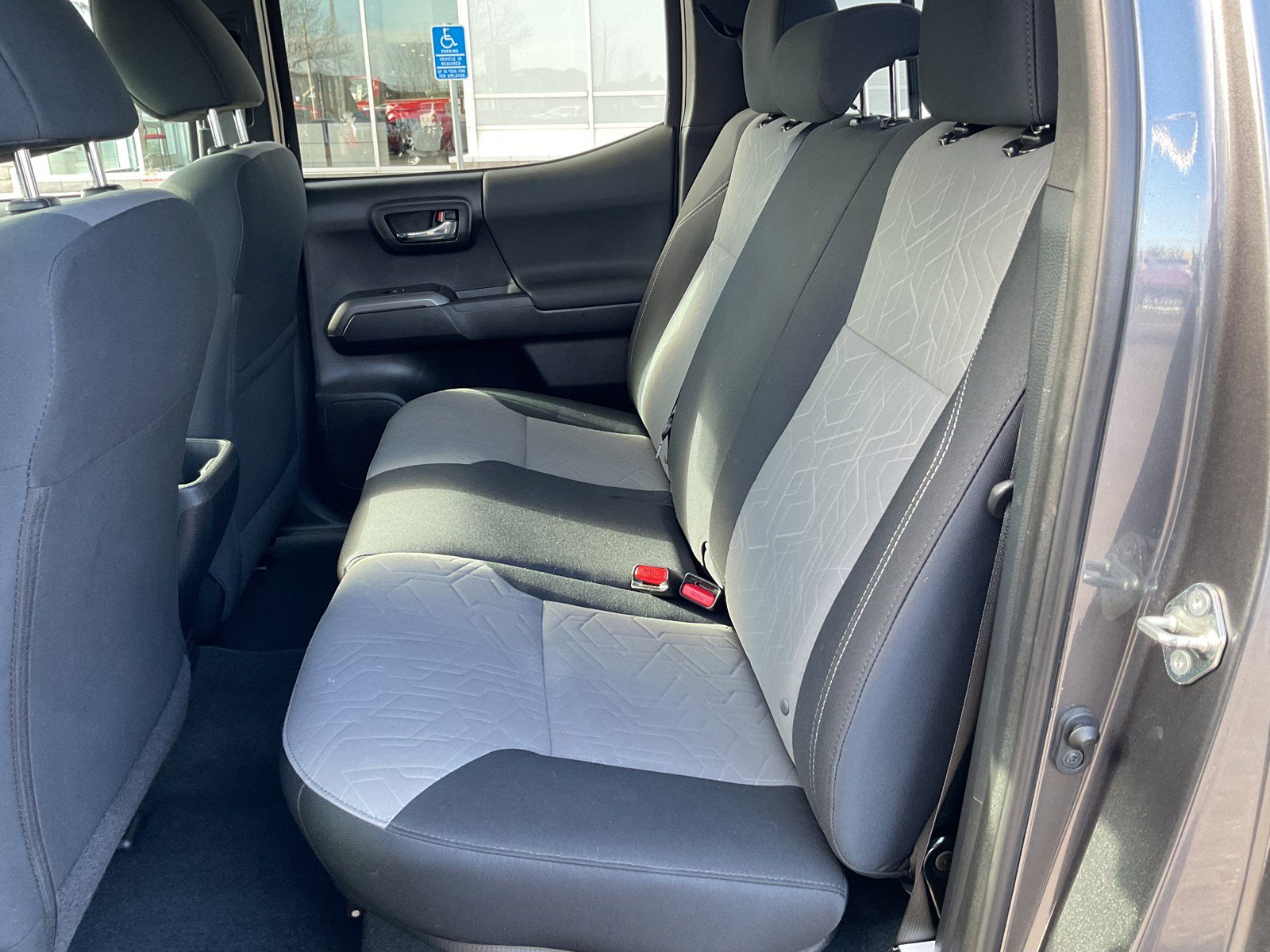 Used 2020 Toyota Tacoma TRD Sport image 21