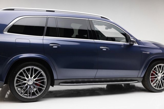 Used 2024 Mercedes-Benz GLS 63 AMG 4MATIC image 31