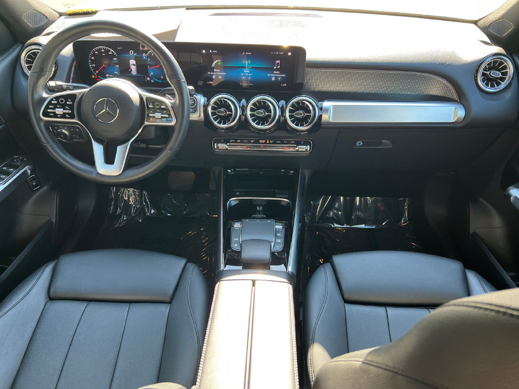 Used 2023 Mercedes-Benz GLB 250 w/ Premium Package image 22