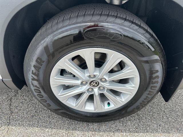Used 2026 Toyota Grand Highlander FWD image 11