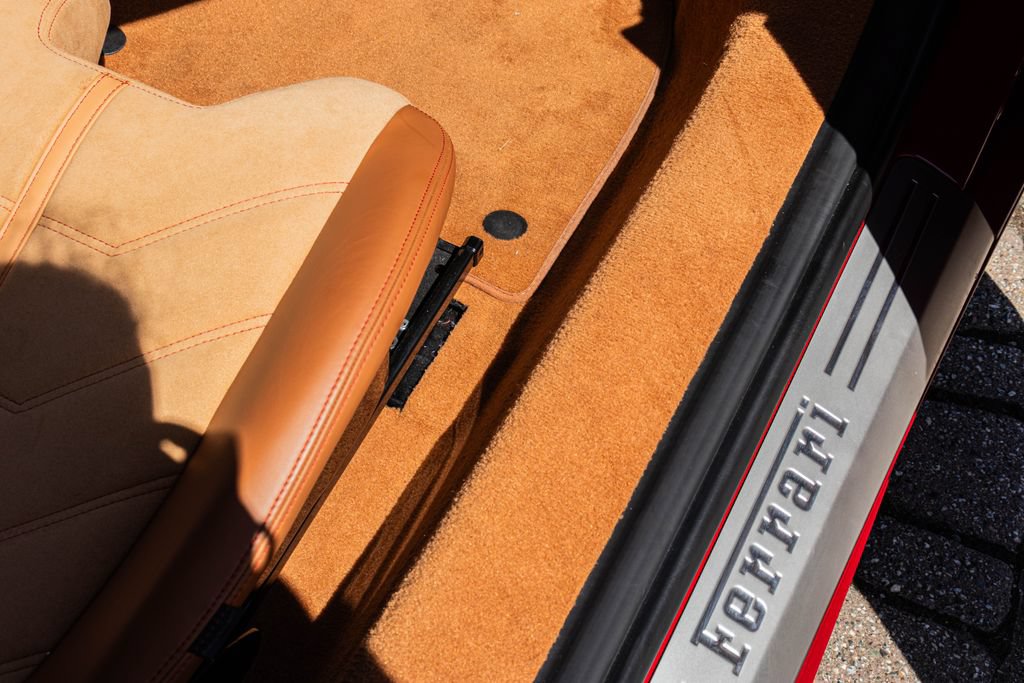 Used 2013 Ferrari 458 Italia Coupe RWD image 49