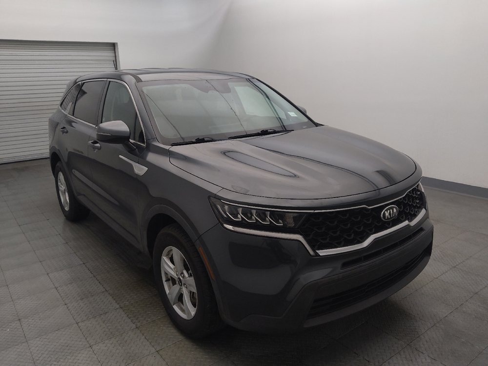 Used 2021 Kia Sorento LX AWD/4WD image 13