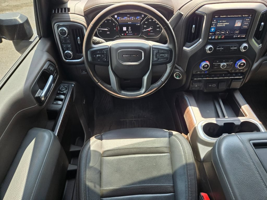 Used 2021 GMC Sierra 3500 Denali w/ Denali Ultimate Package AWD/4WD image 14