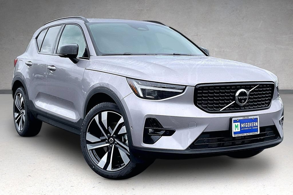 New 2026 Volvo XC40 B5 Ultra w/ Protection Package Premier AWD/4WD image 2