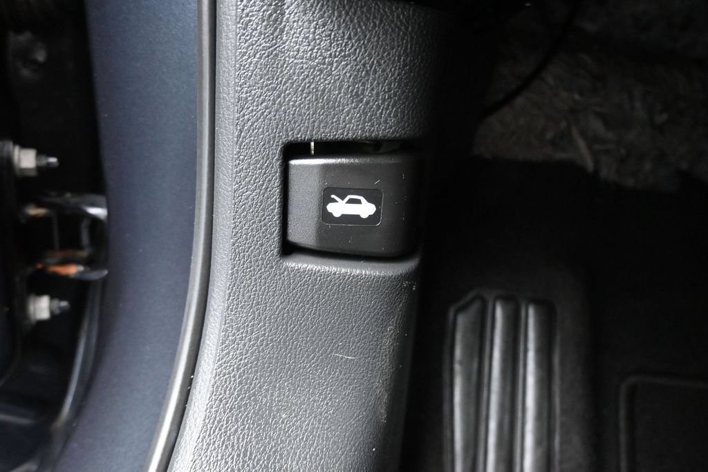 Used 2019 Nissan Altima 2.5 SV AWD/4WD image 27