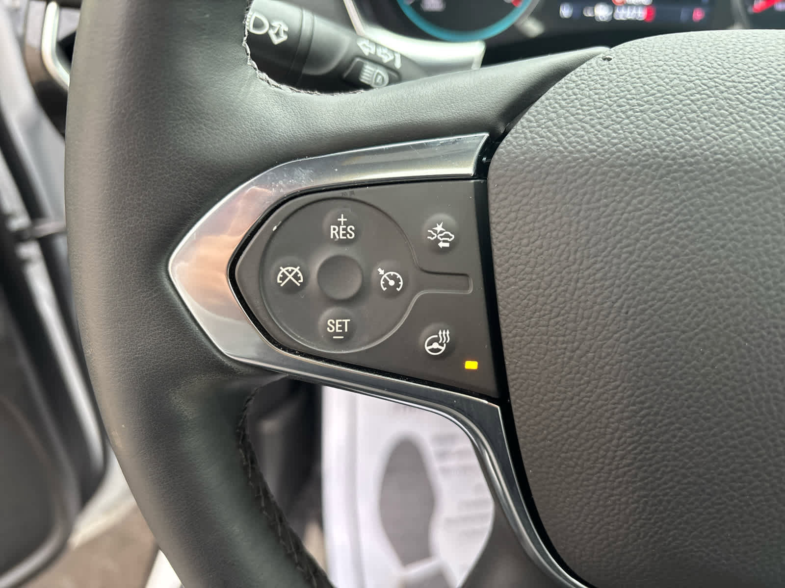 Used 2024 Chevrolet Traverse RS w/ LPO, Floor Liner Package image 19