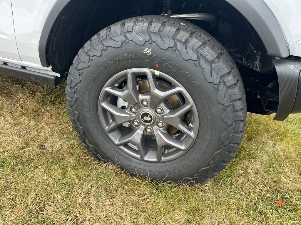 New 2025 Ford Bronco Badlands image 23