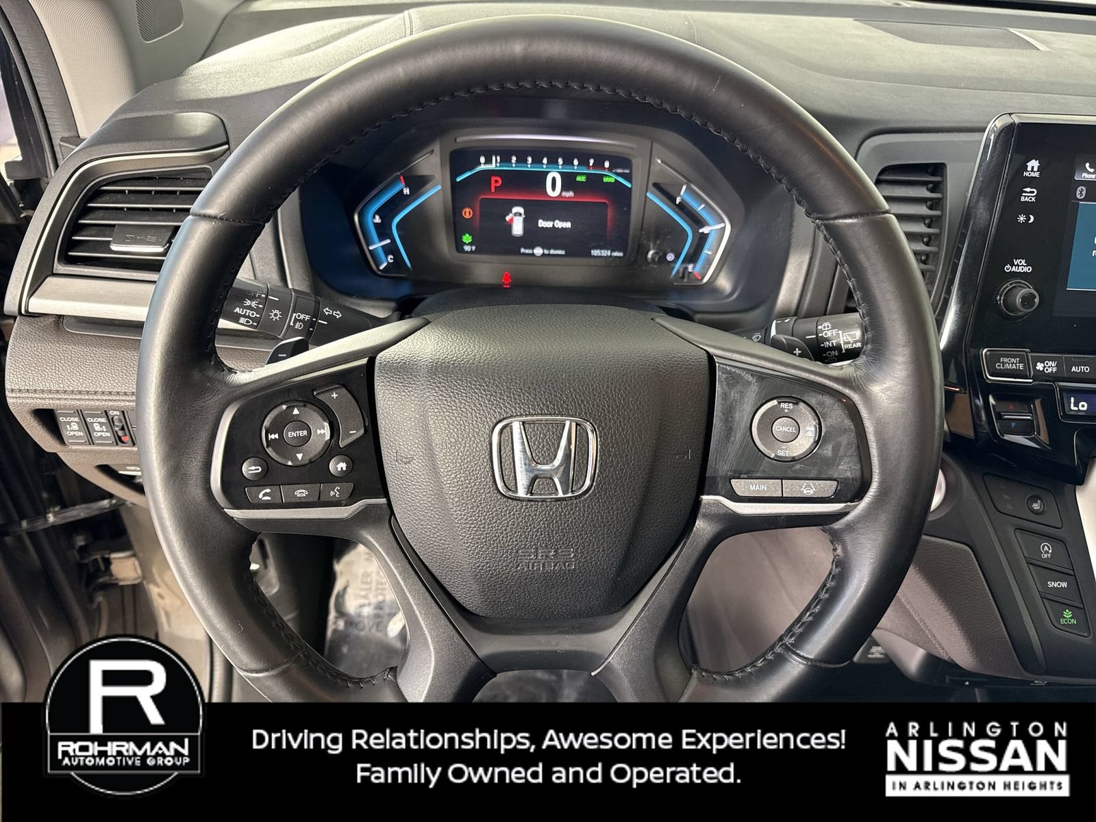 Used 2018 Honda Odyssey Touring image 11