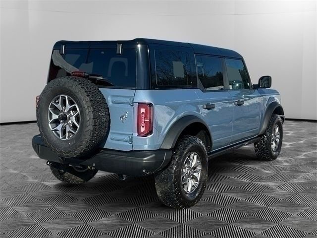 Used 2025 Ford Bronco Badlands image 5