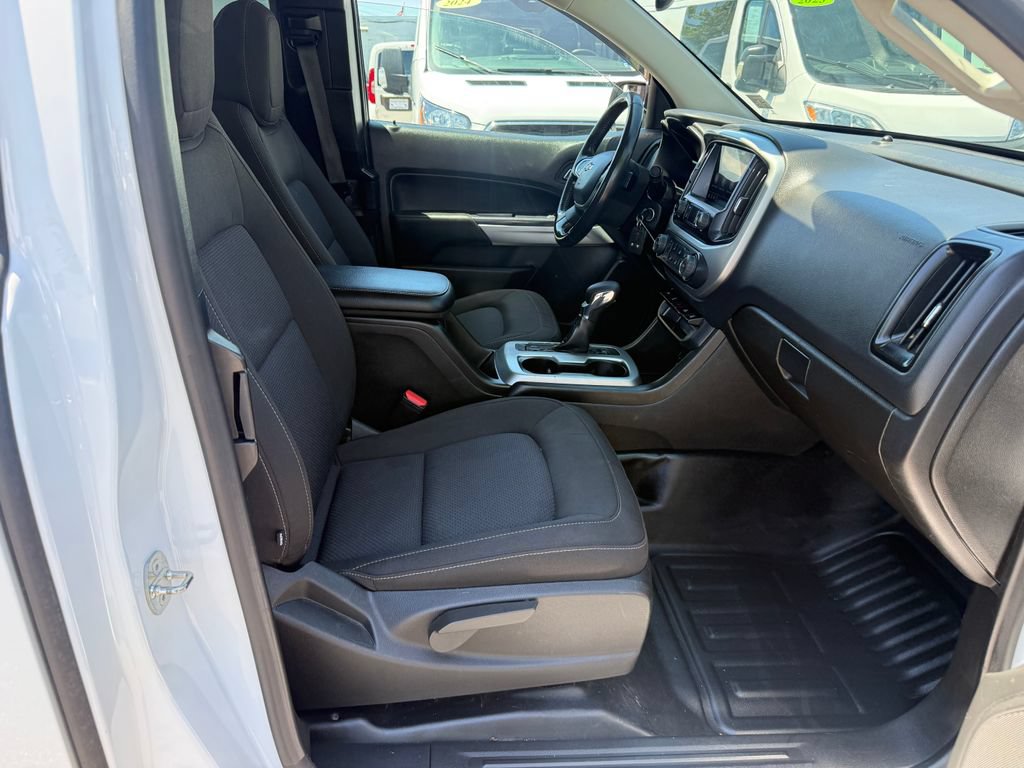 Used 2022 Chevrolet Colorado LT w/ Fleet Safety Package RWD image 19