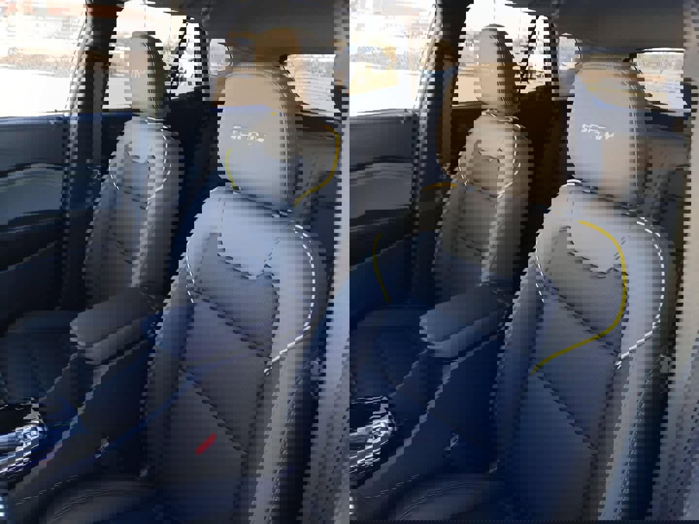 New 2026 Chevrolet Trax ACTIV w/ Sunroof Package image 17