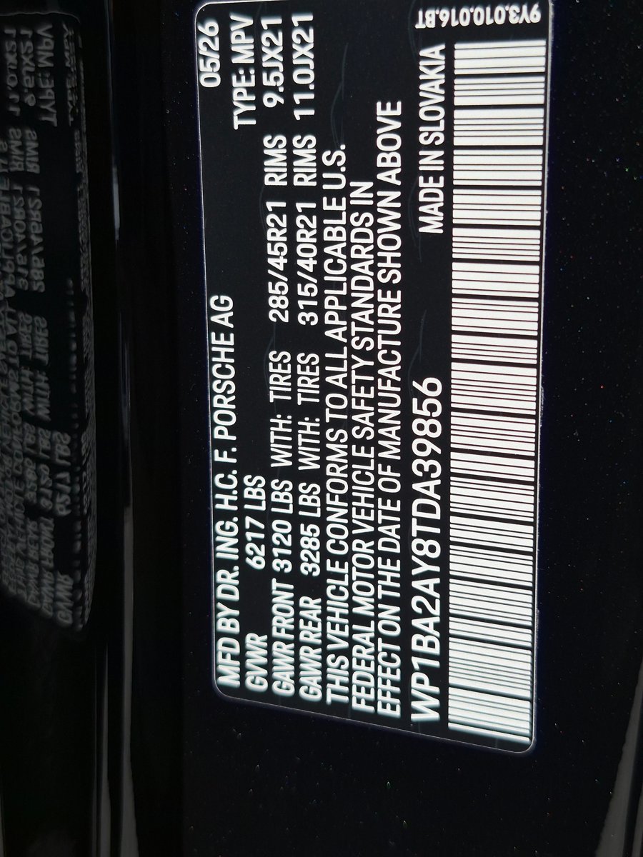 New 2026 Porsche Cayenne Coupe AWD/4WD image 30