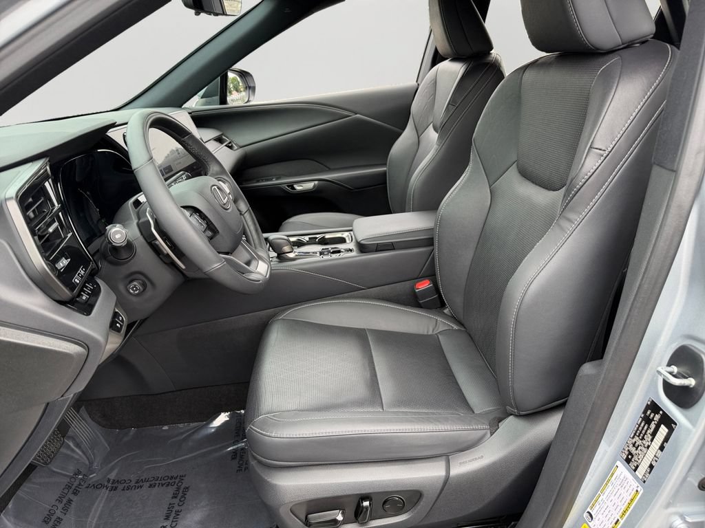Certified 2023 Lexus RX 350 w/ Accessory Package (2T) AWD/4WD image 16